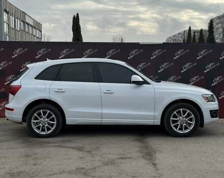 Белый Ауди Ку 5, объемом двигателя 2 л и пробегом 222 тыс. км за 13100 $, фото 4 на Automoto.ua