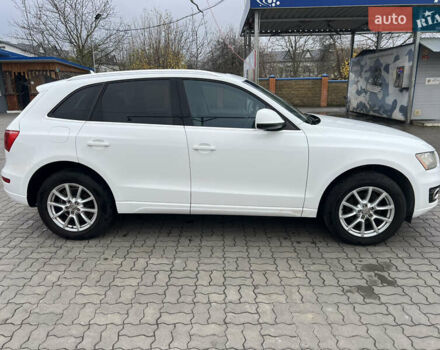 Белый Ауди Ку 5, объемом двигателя 1.98 л и пробегом 291 тыс. км за 10300 $, фото 10 на Automoto.ua