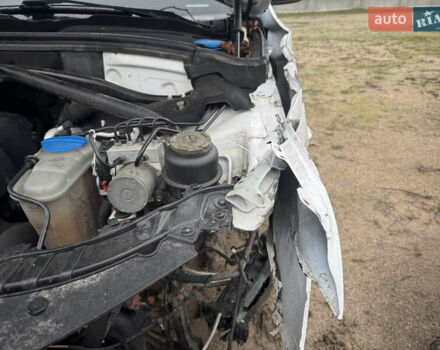 Белый Ауди Ку 5, объемом двигателя 1.98 л и пробегом 220 тыс. км за 7300 $, фото 53 на Automoto.ua