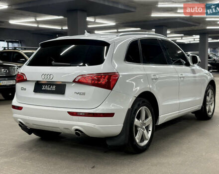 Белый Ауди Ку 5, объемом двигателя 1.98 л и пробегом 216 тыс. км за 13600 $, фото 6 на Automoto.ua