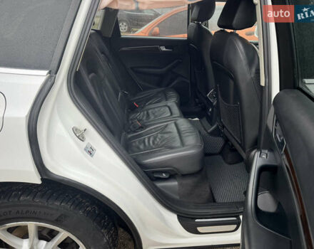 Белый Ауди Ку 5, объемом двигателя 1.98 л и пробегом 220 тыс. км за 7300 $, фото 43 на Automoto.ua