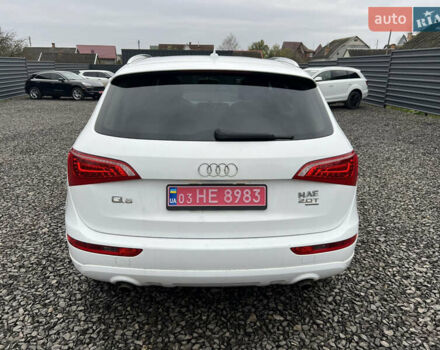 Білий Ауді Ку 5, об'ємом двигуна 2 л та пробігом 292 тис. км за 10100 $, фото 13 на Automoto.ua