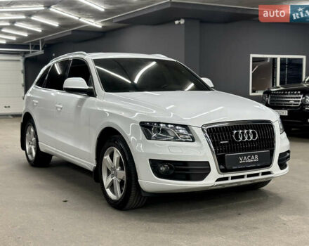 Белый Ауди Ку 5, объемом двигателя 1.98 л и пробегом 216 тыс. км за 13600 $, фото 7 на Automoto.ua