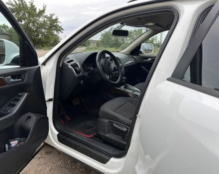 Белый Ауди Ку 5, объемом двигателя 2 л и пробегом 183 тыс. км за 12500 $, фото 9 на Automoto.ua