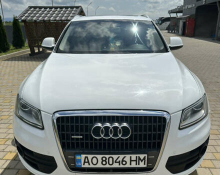 Белый Ауди Ку 5, объемом двигателя 2.01 л и пробегом 207 тыс. км за 13500 $, фото 1 на Automoto.ua