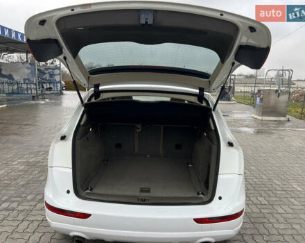 Белый Ауди Ку 5, объемом двигателя 1.98 л и пробегом 291 тыс. км за 10300 $, фото 37 на Automoto.ua