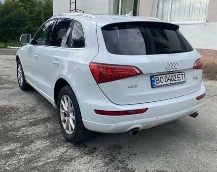 Білий Ауді Ку 5, об'ємом двигуна 2 л та пробігом 76 тис. км за 14000 $, фото 3 на Automoto.ua
