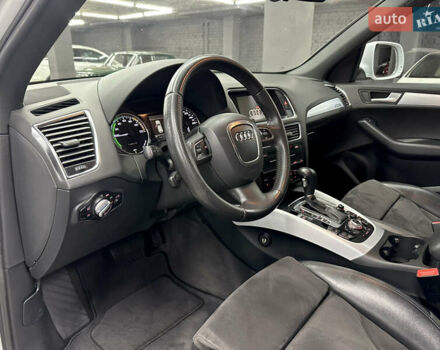 Белый Ауди Ку 5, объемом двигателя 1.98 л и пробегом 216 тыс. км за 13600 $, фото 20 на Automoto.ua