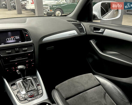 Белый Ауди Ку 5, объемом двигателя 1.98 л и пробегом 216 тыс. км за 13600 $, фото 12 на Automoto.ua