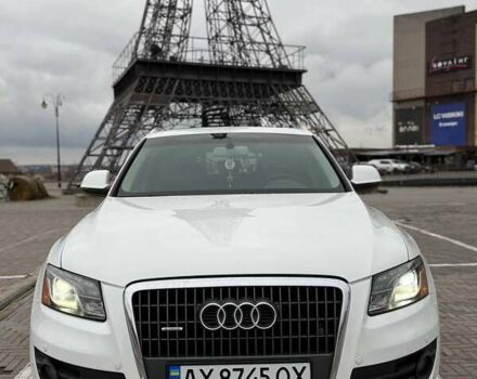 Белый Ауди Ку 5, объемом двигателя 1.98 л и пробегом 105 тыс. км за 13000 $, фото 4 на Automoto.ua