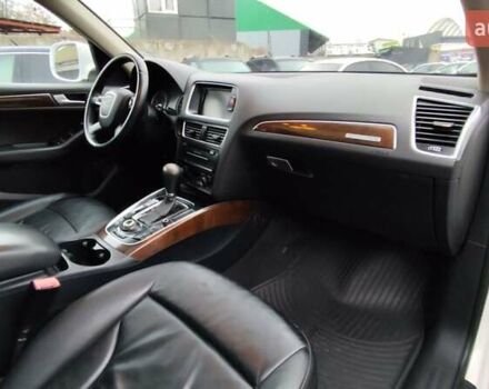 Ауди Ку 5 2011 в Чернигове на Automoto.ua Белый Ауди Ку 5, объемом двигателя 2 л и пробегом 231 тыс. км за 13200 $, фото 11 на Automoto.ua