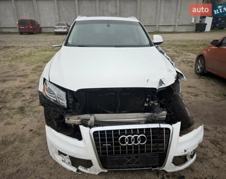 Белый Ауди Ку 5, объемом двигателя 1.98 л и пробегом 220 тыс. км за 7300 $, фото 10 на Automoto.ua