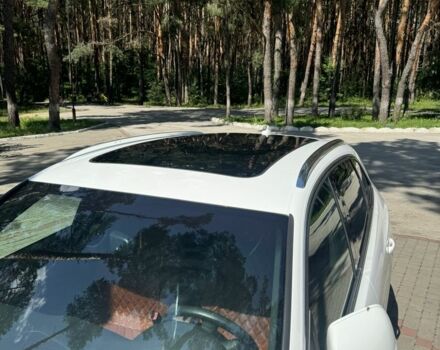 Белый Ауди Ку 5, объемом двигателя 2 л и пробегом 264 тыс. км за 12500 $, фото 1 на Automoto.ua