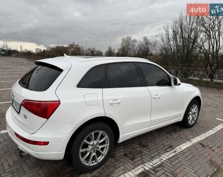 Белый Ауди Ку 5, объемом двигателя 1.98 л и пробегом 105 тыс. км за 13000 $, фото 6 на Automoto.ua