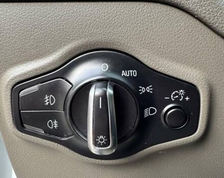 Белый Ауди Ку 5, объемом двигателя 2 л и пробегом 222 тыс. км за 13100 $, фото 19 на Automoto.ua