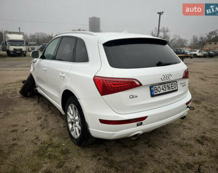 Белый Ауди Ку 5, объемом двигателя 1.98 л и пробегом 220 тыс. км за 7300 $, фото 4 на Automoto.ua