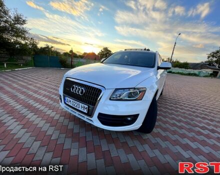 Білий Ауді Ку 5, об'ємом двигуна 2 л та пробігом 221 тис. км за 13500 $, фото 4 на Automoto.ua