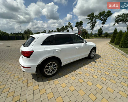 Белый Ауди Ку 5, объемом двигателя 2.01 л и пробегом 207 тыс. км за 13500 $, фото 7 на Automoto.ua