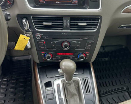 Белый Ауди Ку 5, объемом двигателя 1.98 л и пробегом 291 тыс. км за 10300 $, фото 35 на Automoto.ua