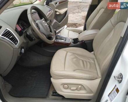 Белый Ауди Ку 5, объемом двигателя 1.98 л и пробегом 192 тыс. км за 10700 $, фото 28 на Automoto.ua