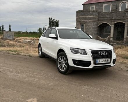 Белый Ауди Ку 5, объемом двигателя 2 л и пробегом 183 тыс. км за 12500 $, фото 3 на Automoto.ua