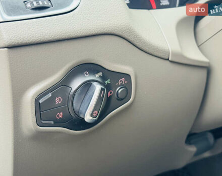 Белый Ауди Ку 5, объемом двигателя 1.98 л и пробегом 225 тыс. км за 12500 $, фото 27 на Automoto.ua