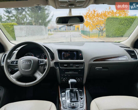 Белый Ауди Ку 5, объемом двигателя 1.98 л и пробегом 225 тыс. км за 12500 $, фото 22 на Automoto.ua