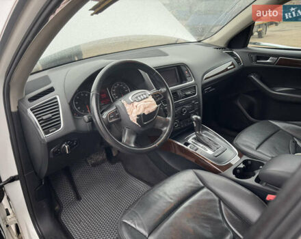 Белый Ауди Ку 5, объемом двигателя 1.98 л и пробегом 220 тыс. км за 7300 $, фото 36 на Automoto.ua