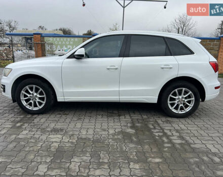 Белый Ауди Ку 5, объемом двигателя 1.98 л и пробегом 291 тыс. км за 10300 $, фото 7 на Automoto.ua