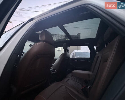 Білий Ауді Ку 5, об'ємом двигуна 2 л та пробігом 231 тис. км за 10800 $, фото 10 на Automoto.ua