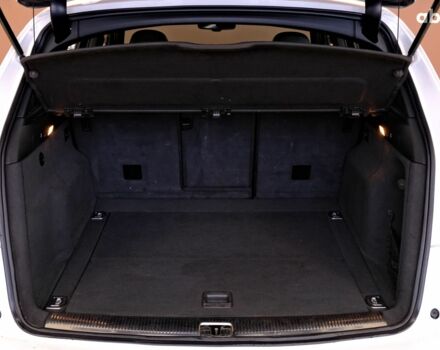 Білий Ауді Ку 5, об'ємом двигуна 2 л та пробігом 265 тис. км за 19500 $, фото 8 на Automoto.ua