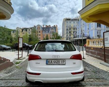 Белый Ауди Ку 5, объемом двигателя 1.98 л и пробегом 137 тыс. км за 18800 $, фото 7 на Automoto.ua