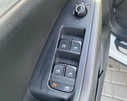 Белый Ауди Ку 5, объемом двигателя 3 л и пробегом 280 тыс. км за 16500 $, фото 16 на Automoto.ua