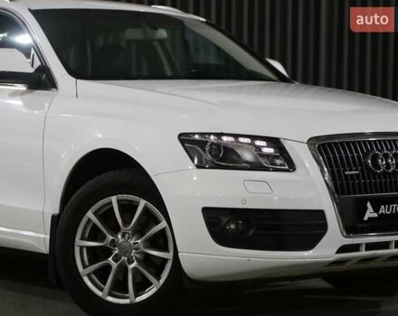 Белый Ауди Ку 5, объемом двигателя 1.97 л и пробегом 137 тыс. км за 18000 $, фото 3 на Automoto.ua