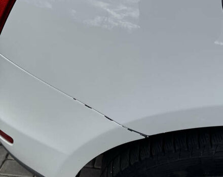 Белый Ауди Ку 5, объемом двигателя 1.97 л и пробегом 375 тыс. км за 14500 $, фото 13 на Automoto.ua