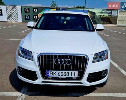 Белый Ауди Ку 5, объемом двигателя 1.98 л и пробегом 237 тыс. км за 18000 $, фото 2 на Automoto.ua