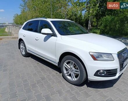 Білий Ауді Ку 5, об'ємом двигуна 2 л та пробігом 210 тис. км за 15500 $, фото 3 на Automoto.ua