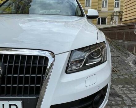 Белый Ауди Ку 5, объемом двигателя 1.98 л и пробегом 137 тыс. км за 18800 $, фото 1 на Automoto.ua