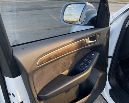 Белый Ауди Ку 5, объемом двигателя 2 л и пробегом 125 тыс. км за 17000 $, фото 3 на Automoto.ua