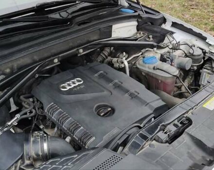 Білий Ауді Ку 5, об'ємом двигуна 1.98 л та пробігом 190 тис. км за 12400 $, фото 4 на Automoto.ua