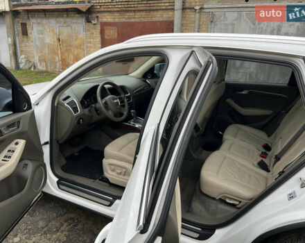 Белый Ауди Ку 5, объемом двигателя 2 л и пробегом 170 тыс. км за 12999 $, фото 31 на Automoto.ua