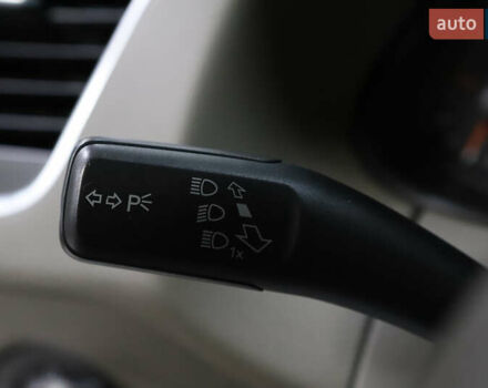 Білий Ауді Ку 5, об'ємом двигуна 2 л та пробігом 179 тис. км за 14900 $, фото 84 на Automoto.ua