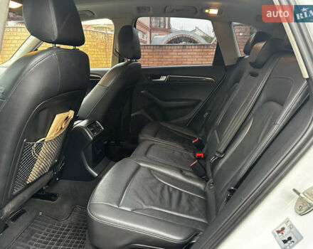 Белый Ауди Ку 5, объемом двигателя 1.98 л и пробегом 211 тыс. км за 14500 $, фото 10 на Automoto.ua