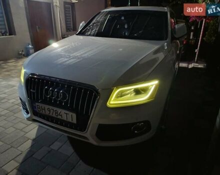 Білий Ауді Ку 5, об'ємом двигуна 2 л та пробігом 210 тис. км за 15500 $, фото 34 на Automoto.ua