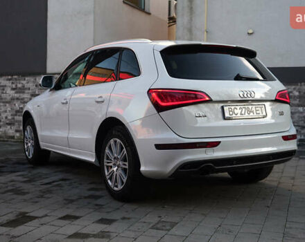 Белый Ауди Ку 5, объемом двигателя 1.97 л и пробегом 200 тыс. км за 16500 $, фото 3 на Automoto.ua