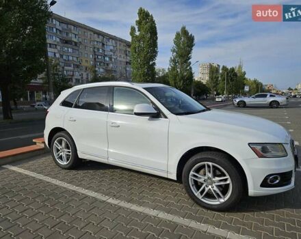 Белый Ауди Ку 5, объемом двигателя 1.98 л и пробегом 257 тыс. км за 14500 $, фото 6 на Automoto.ua