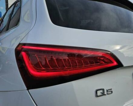 Белый Ауди Ку 5, объемом двигателя 1.98 л и пробегом 257 тыс. км за 14500 $, фото 13 на Automoto.ua