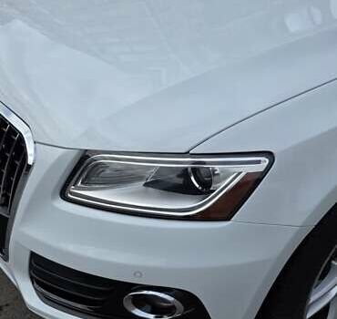 Белый Ауди Ку 5, объемом двигателя 1.98 л и пробегом 194 тыс. км за 17499 $, фото 5 на Automoto.ua