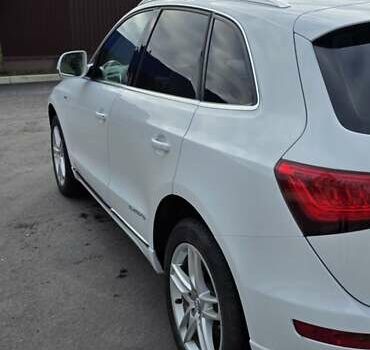 Белый Ауди Ку 5, объемом двигателя 1.98 л и пробегом 194 тыс. км за 17499 $, фото 13 на Automoto.ua