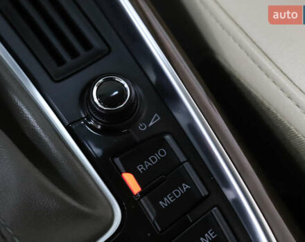 Білий Ауді Ку 5, об'ємом двигуна 2 л та пробігом 179 тис. км за 14900 $, фото 92 на Automoto.ua